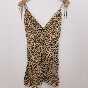 Strap dress with leopard print in Medium size